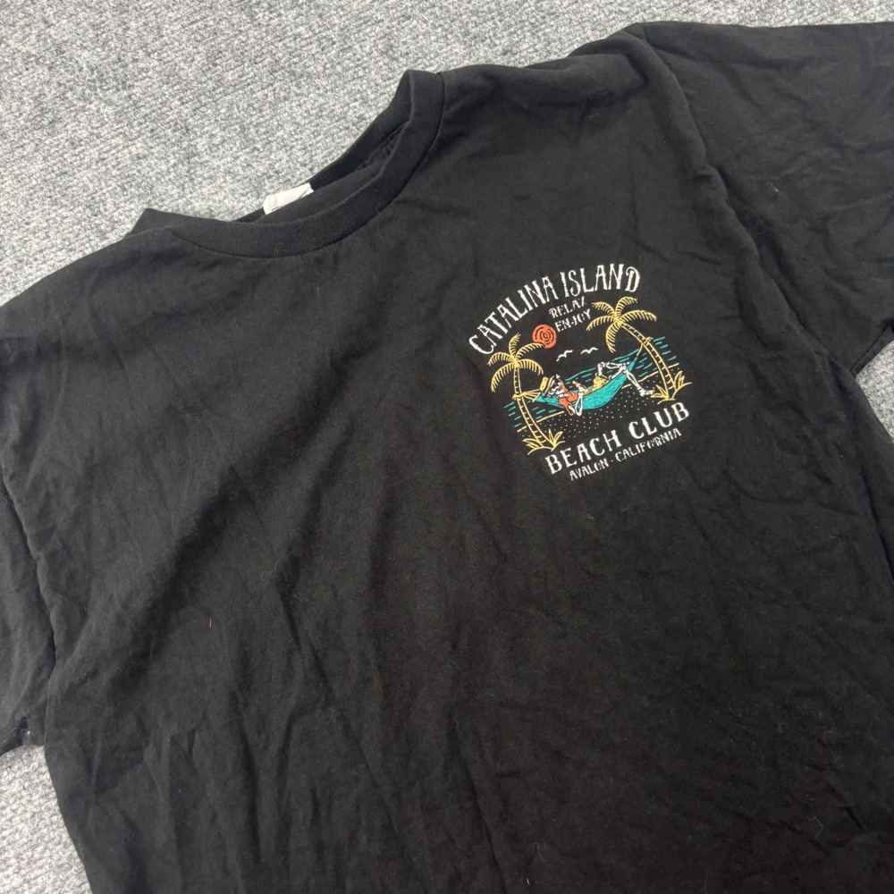 Hanes T-Shirt Medium Black Catalina Island Beach Club‎ Skeleton Mens
